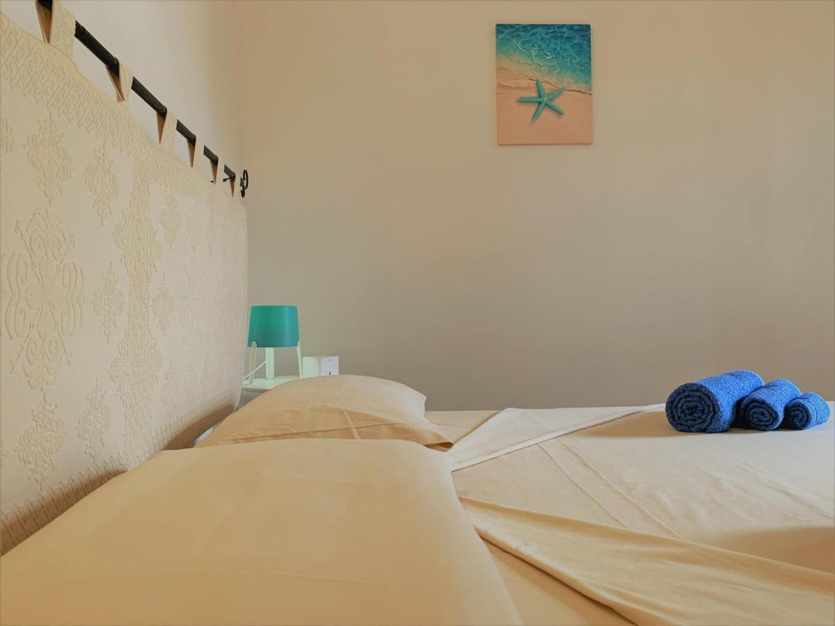 Villa Del Moro, Free Wifi, 300Mt From Sinzias' Beach كوستا ري المظهر الخارجي الصورة