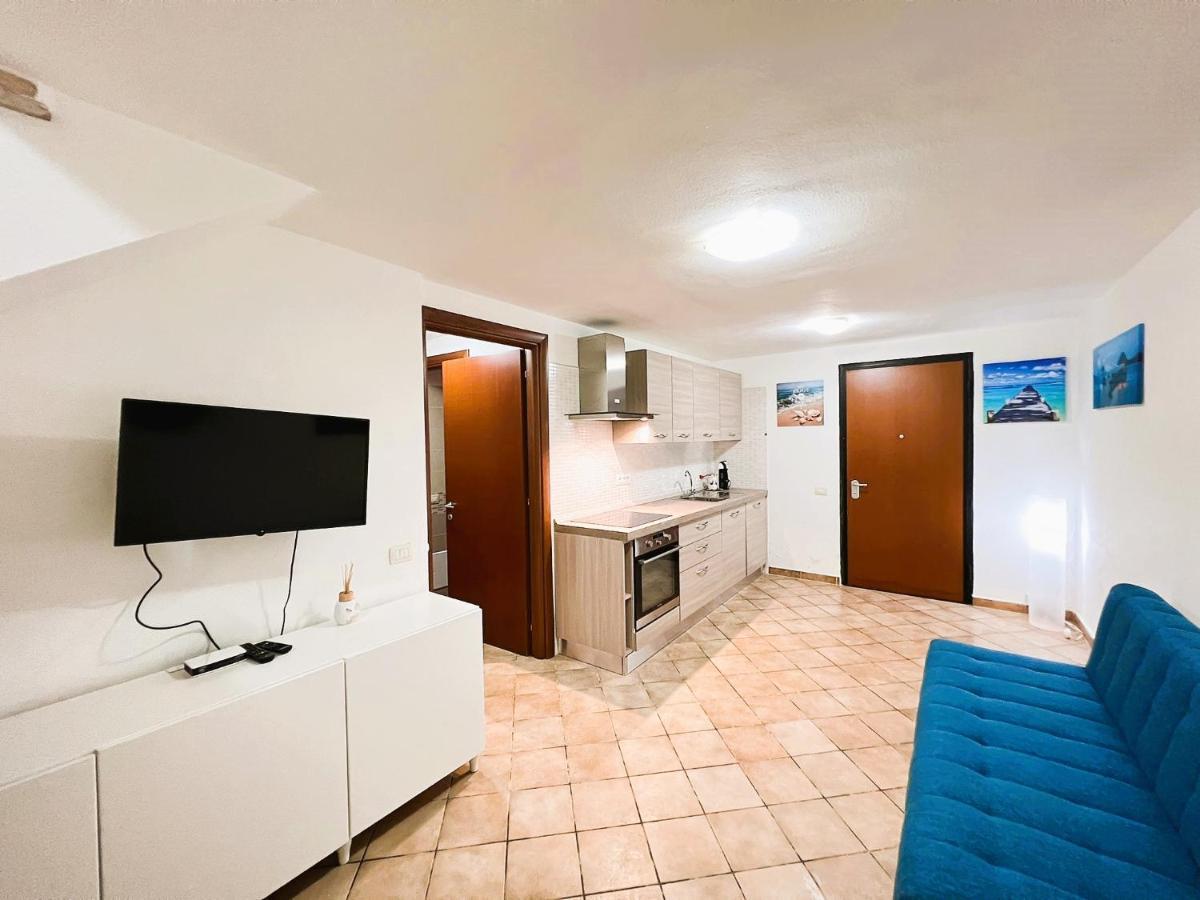 Villa Del Moro, Free Wifi, 300Mt From Sinzias' Beach كوستا ري المظهر الخارجي الصورة
