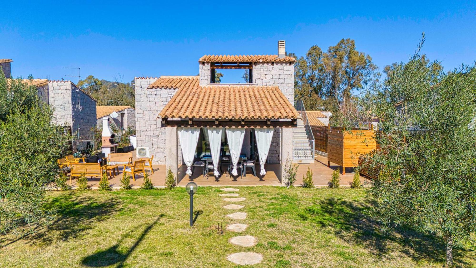 Villa Del Moro, Free Wifi, 300Mt From Sinzias' Beach كوستا ري المظهر الخارجي الصورة