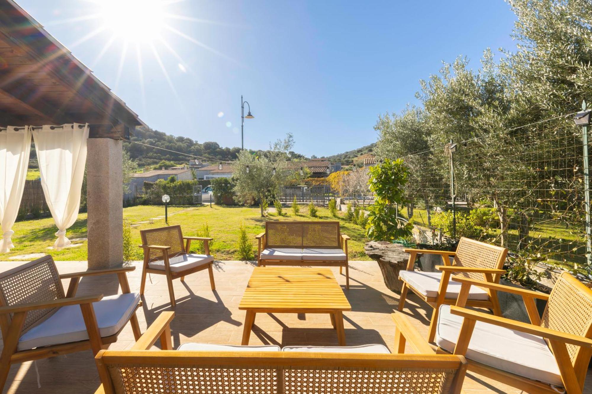 Villa Del Moro, Free Wifi, 300Mt From Sinzias' Beach كوستا ري المظهر الخارجي الصورة